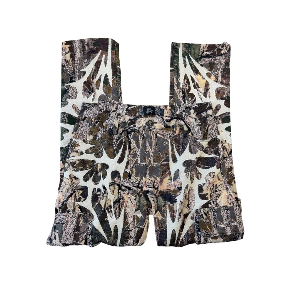 Rebel Vengeance Woodland Camo Tapestry Cargo Pants size 30 NWOT